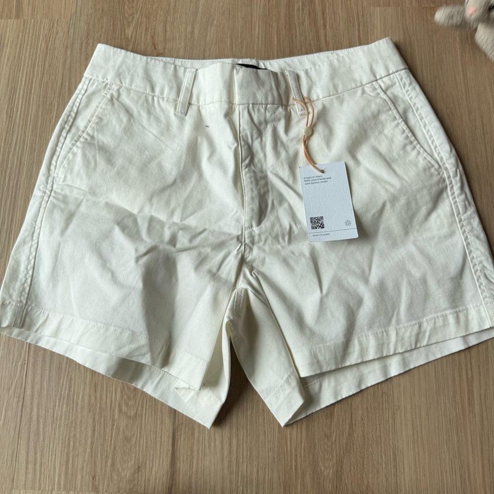 Quince Organic Stretch Cotton Chino Shorts Sz 14 White NeW 4” inseam - Picture 3 of 5